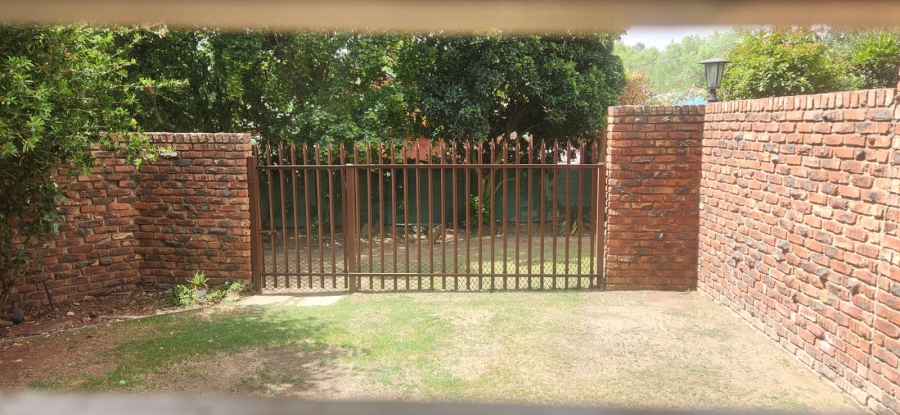 3 Bedroom Property for Sale in Standerton Mpumalanga