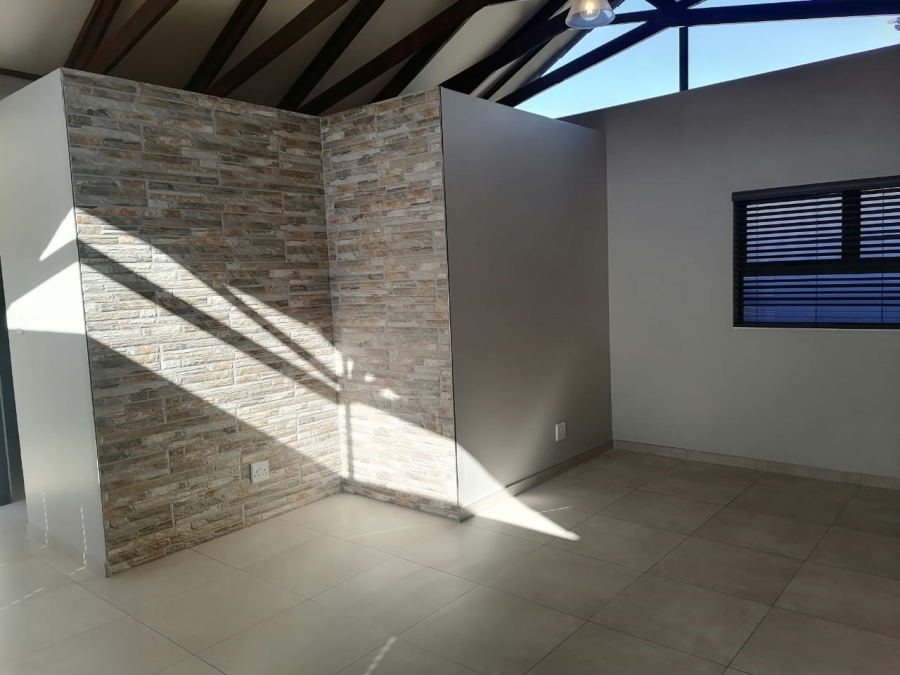 3 Bedroom Property for Sale in Kruinpark Mpumalanga