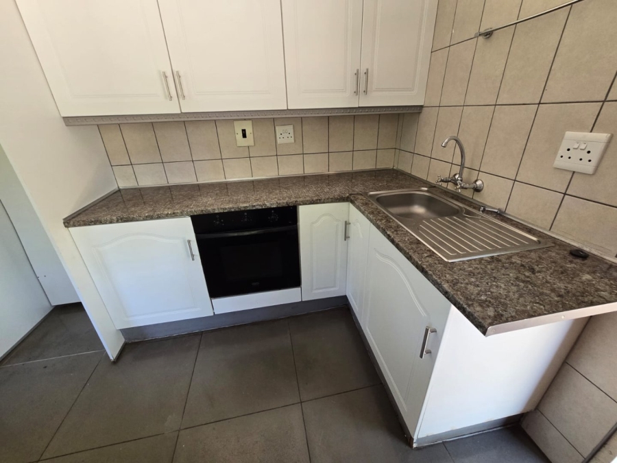 To Let  Bedroom Property for Rent in Boschrand Mpumalanga