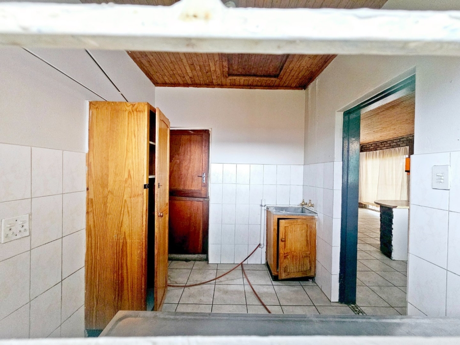 To Let 5 Bedroom Property for Rent in Eloff Mpumalanga