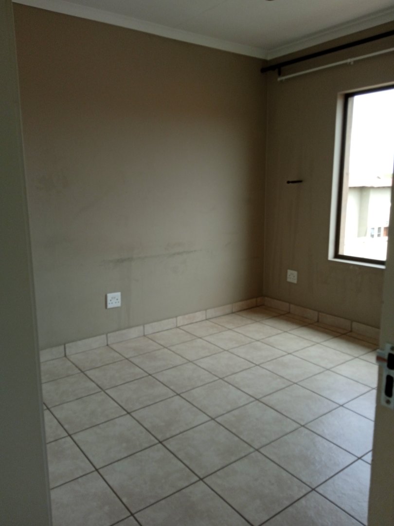 To Let 4 Bedroom Property for Rent in Noordrand Mpumalanga