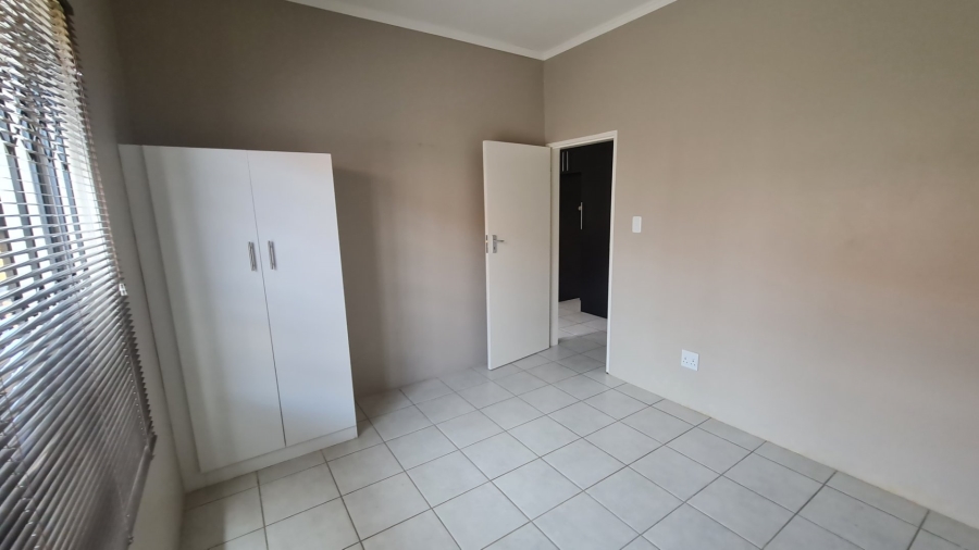 To Let 3 Bedroom Property for Rent in Terra Nova Mpumalanga