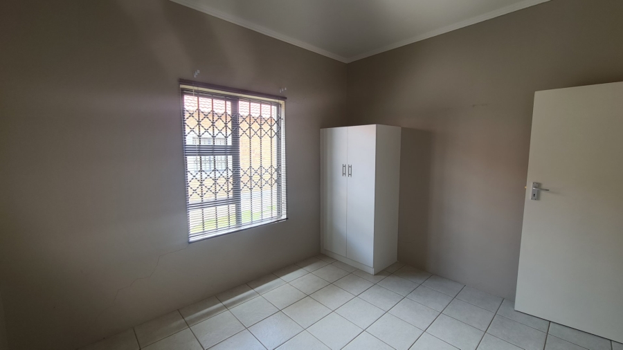 To Let 3 Bedroom Property for Rent in Terra Nova Mpumalanga