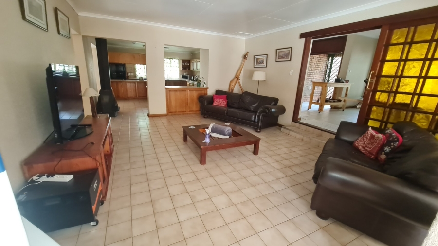 5 Bedroom Property for Sale in Trichardt Mpumalanga