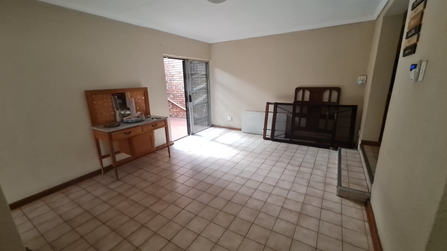 5 Bedroom Property for Sale in Trichardt Mpumalanga