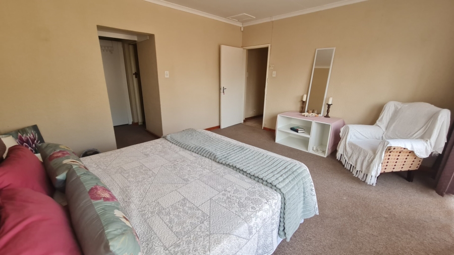 5 Bedroom Property for Sale in Trichardt Mpumalanga