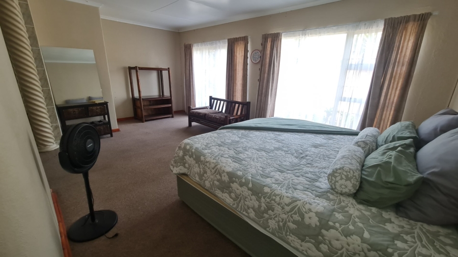 5 Bedroom Property for Sale in Trichardt Mpumalanga