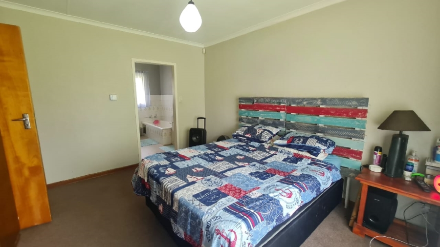 4 Bedroom Property for Sale in Kruinpark Mpumalanga