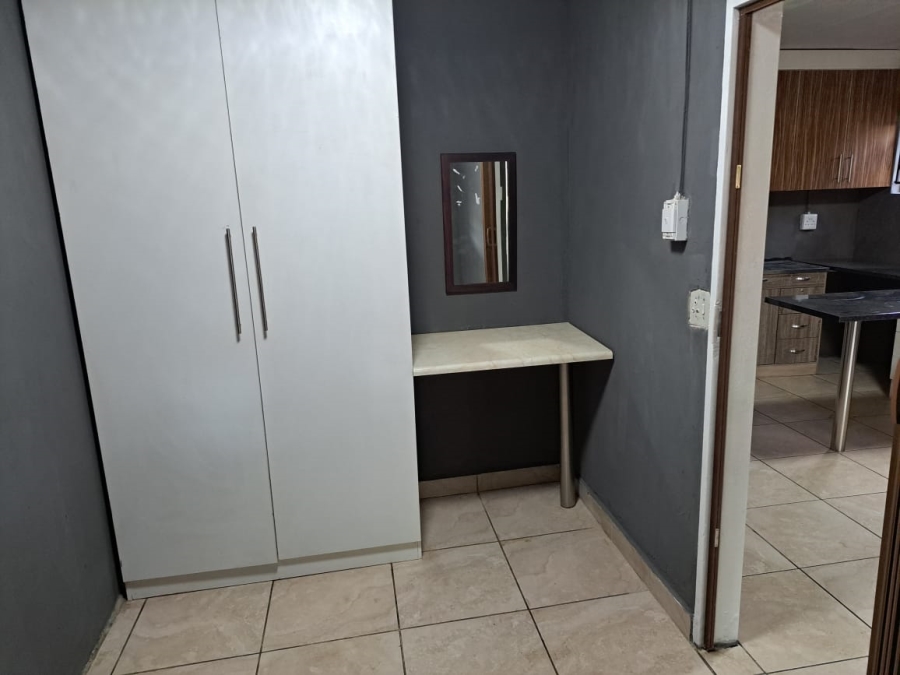 To Let 1 Bedroom Property for Rent in Secunda Mpumalanga