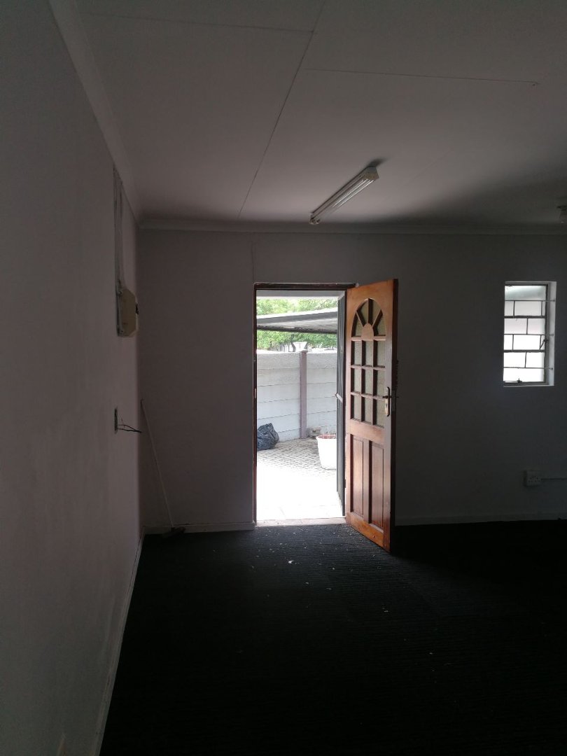  Bedroom Property for Sale in Kruinpark Mpumalanga