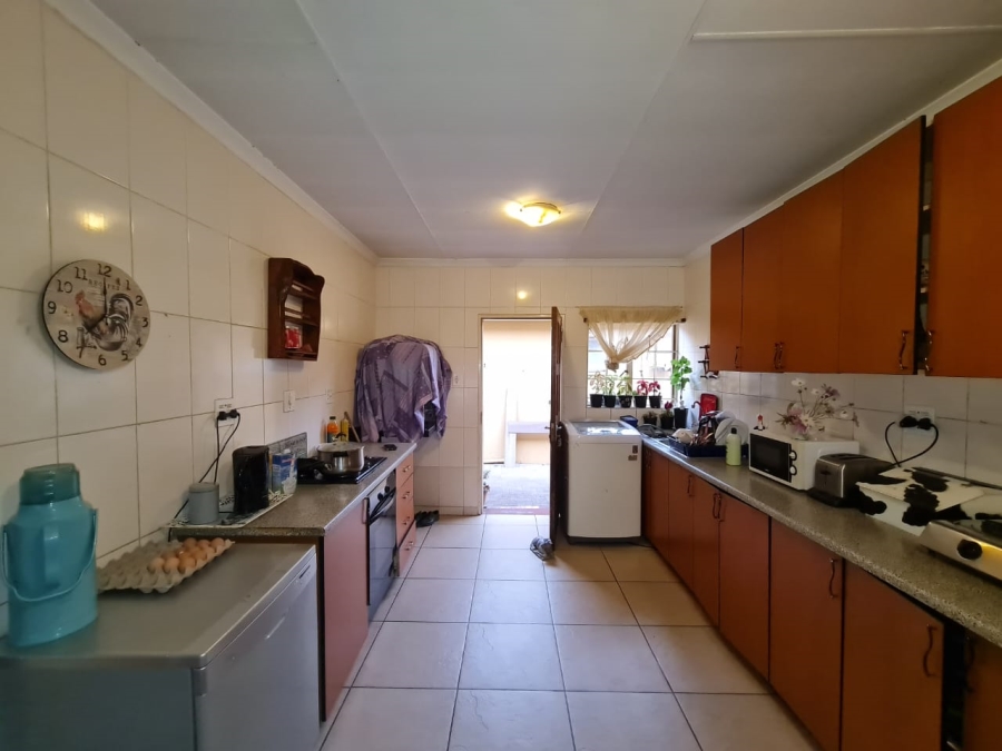 2 Bedroom Property for Sale in Cosmosrand Mpumalanga