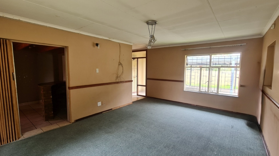 3 Bedroom Property for Sale in Secunda Mpumalanga