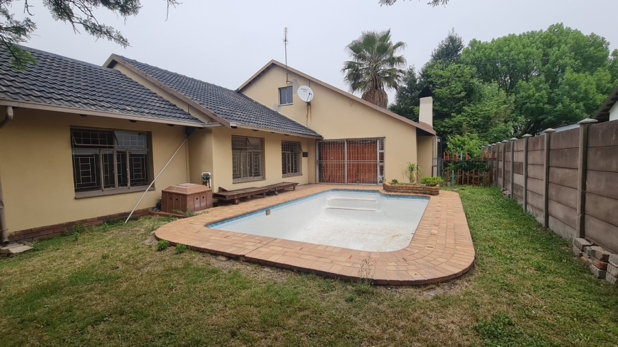 3 Bedroom Property for Sale in Secunda Mpumalanga