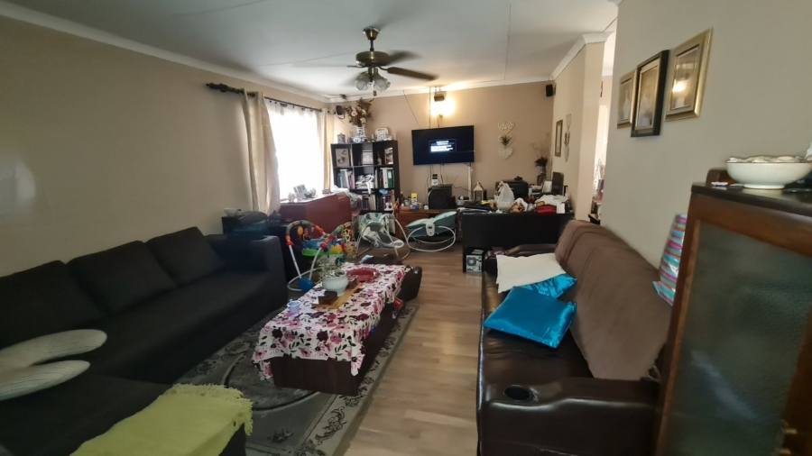 4 Bedroom Property for Sale in Kruinpark Mpumalanga