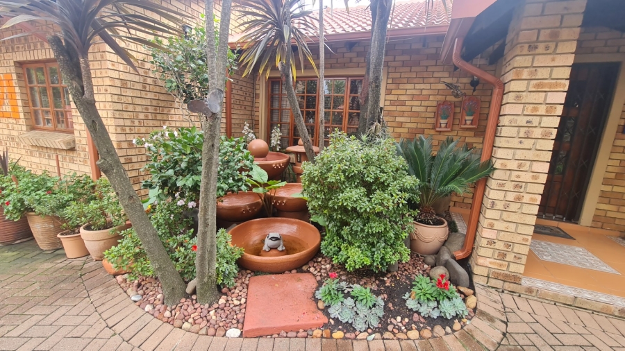 3 Bedroom Property for Sale in Suidheuwel Mpumalanga