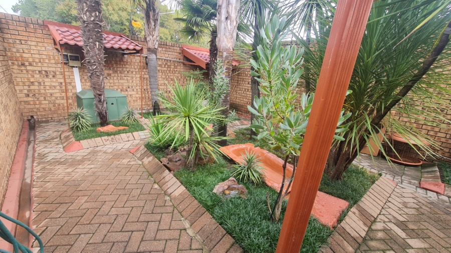 3 Bedroom Property for Sale in Suidheuwel Mpumalanga