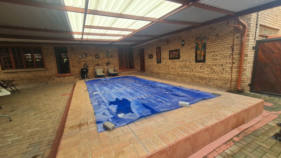 3 Bedroom Property for Sale in Suidheuwel Mpumalanga