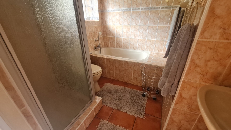 3 Bedroom Property for Sale in Suidheuwel Mpumalanga