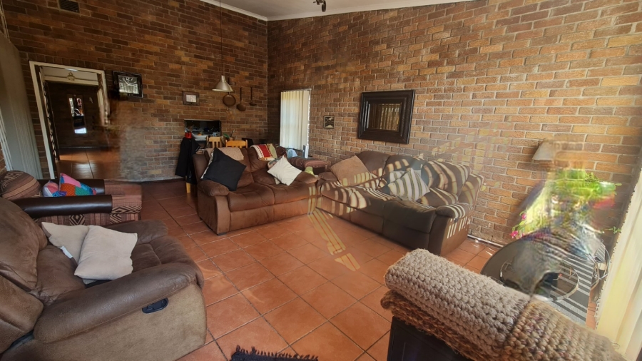 2 Bedroom Property for Sale in Secunda Mpumalanga