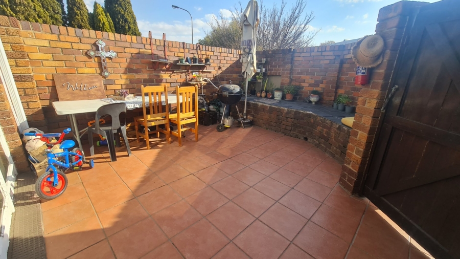 2 Bedroom Property for Sale in Secunda Mpumalanga