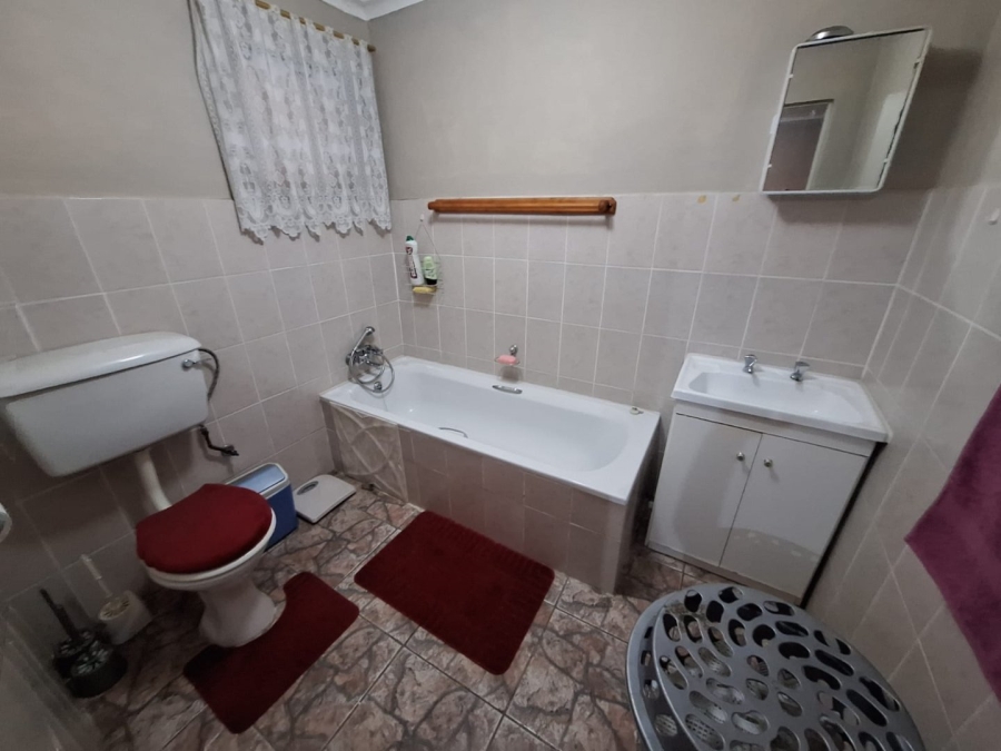 3 Bedroom Property for Sale in Noordrand Mpumalanga