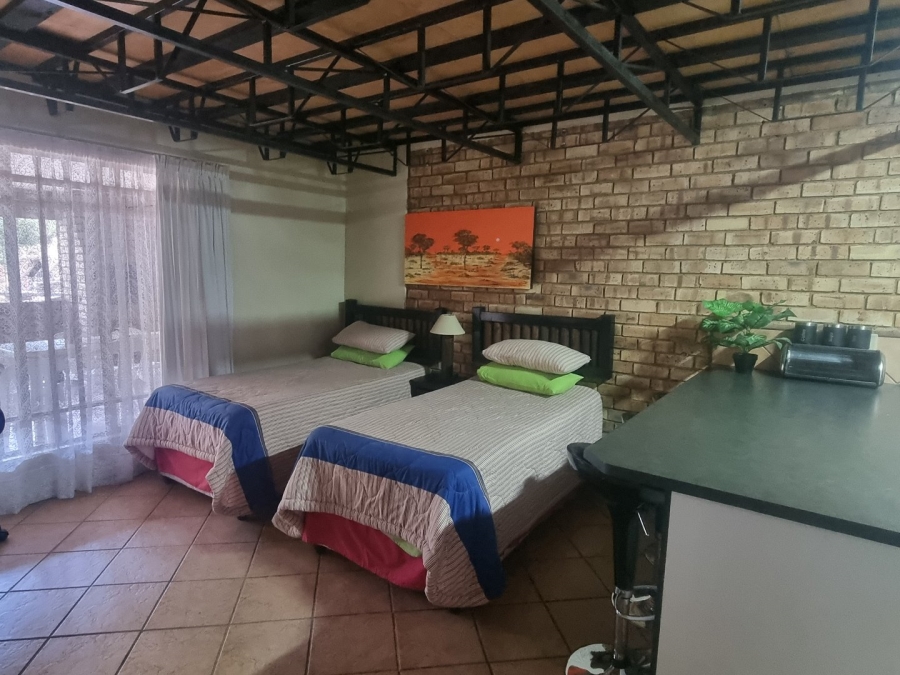  Bedroom Property for Sale in Golden Mile Mpumalanga