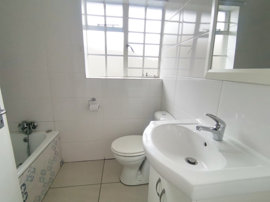 To Let 3 Bedroom Property for Rent in Sonheuwel Ext 1 Mpumalanga