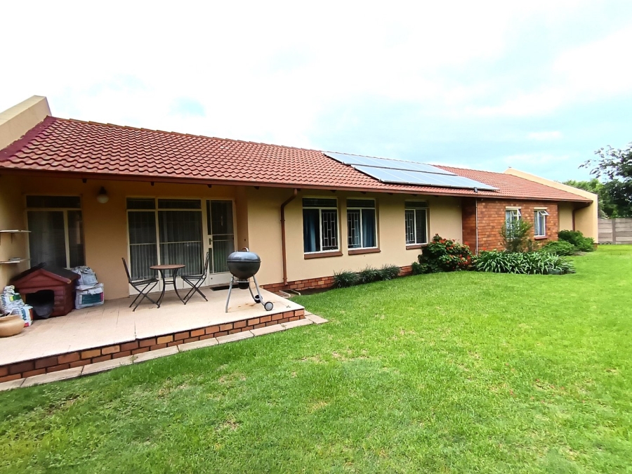 4 Bedroom Property for Sale in Noordrand Mpumalanga