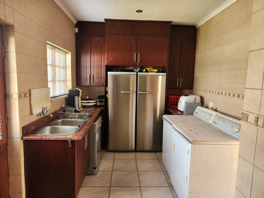 3 Bedroom Property for Sale in Volksrust Mpumalanga