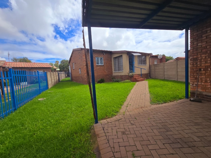 2 Bedroom Property for Sale in Reyno Ridge Mpumalanga