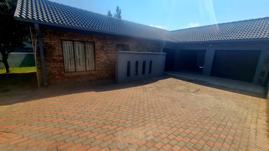 To Let  Bedroom Property for Rent in Kingsview Ext 3 Mpumalanga