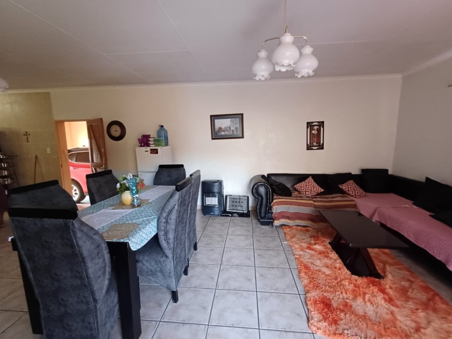 2 Bedroom Property for Sale in Standerton Mpumalanga