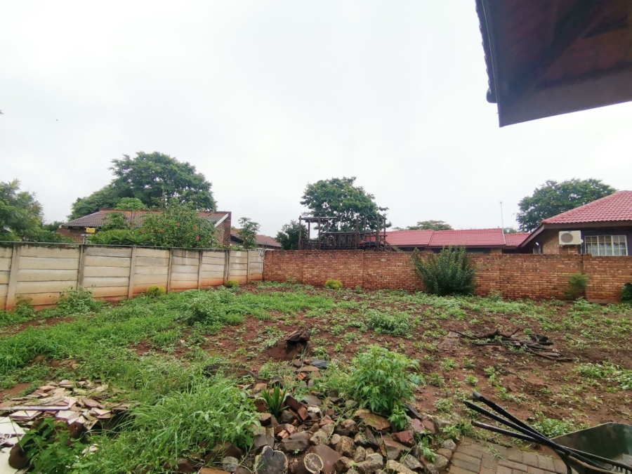 To Let 3 Bedroom Property for Rent in Barberton Mpumalanga