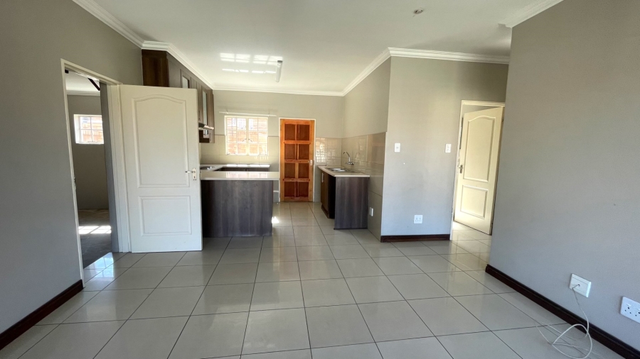 2 Bedroom Property for Sale in Witbank Ext 3 Mpumalanga