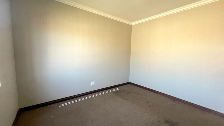 2 Bedroom Property for Sale in Witbank Mpumalanga