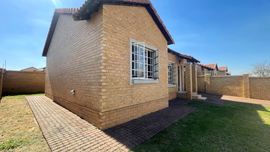 2 Bedroom Property for Sale in Witbank Mpumalanga