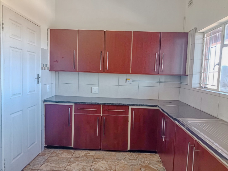 2 Bedroom Property for Sale in White River Mpumalanga