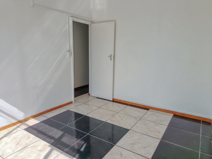 2 Bedroom Property for Sale in White River Mpumalanga