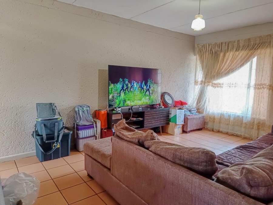 2 Bedroom Property for Sale in Kingsview Ext 1 Mpumalanga