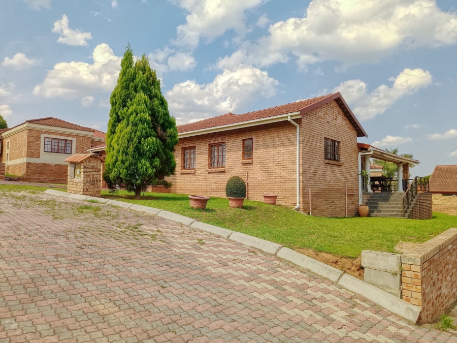 3 Bedroom Property for Sale in White River Ext 49 Mpumalanga