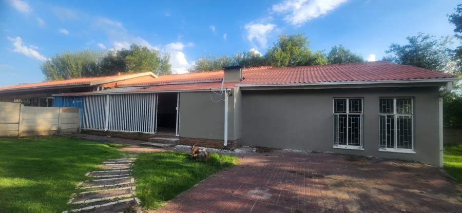 3 Bedroom Property for Sale in Standerton Mpumalanga