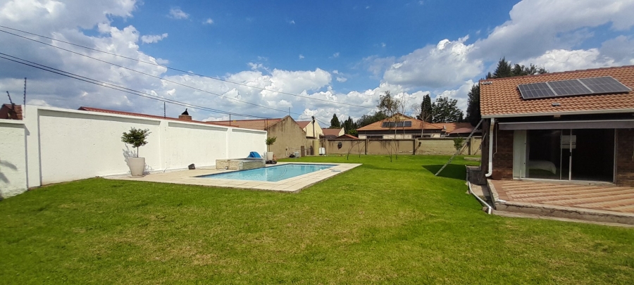 5 Bedroom Property for Sale in Trichardt Mpumalanga