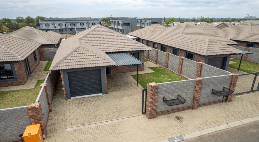 2 Bedroom Property for Sale in Suidheuwel Mpumalanga