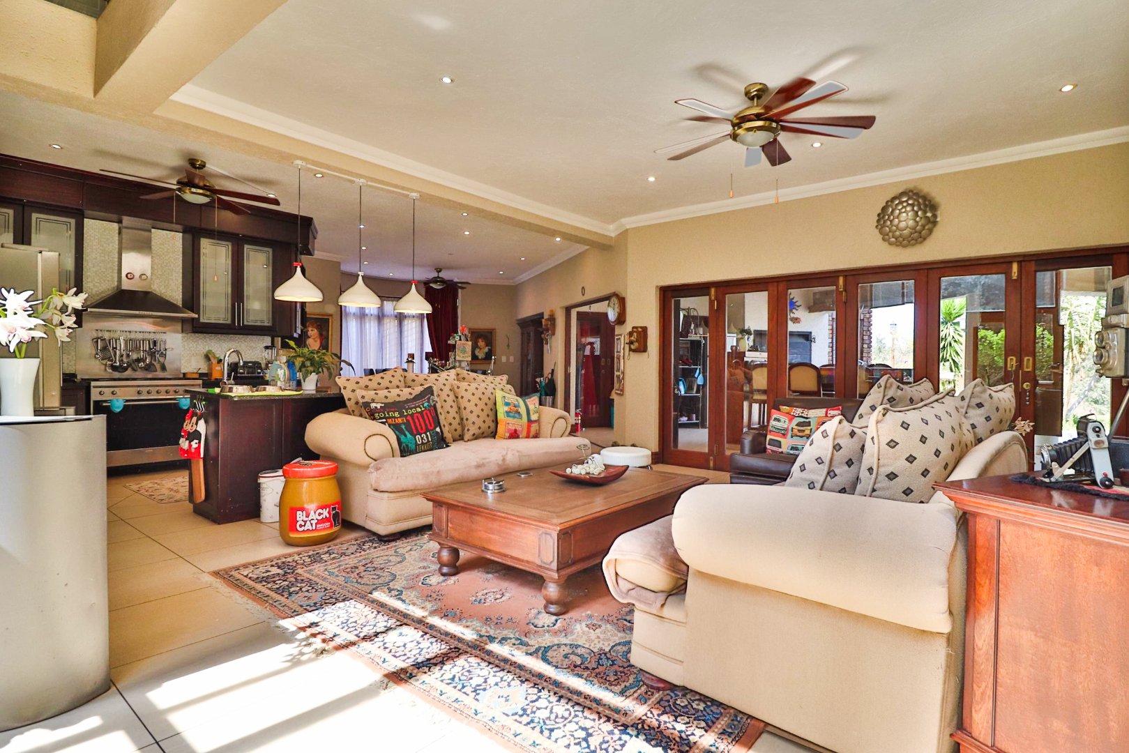 6 Bedroom Property for Sale in White River Country Estate Mpumalanga