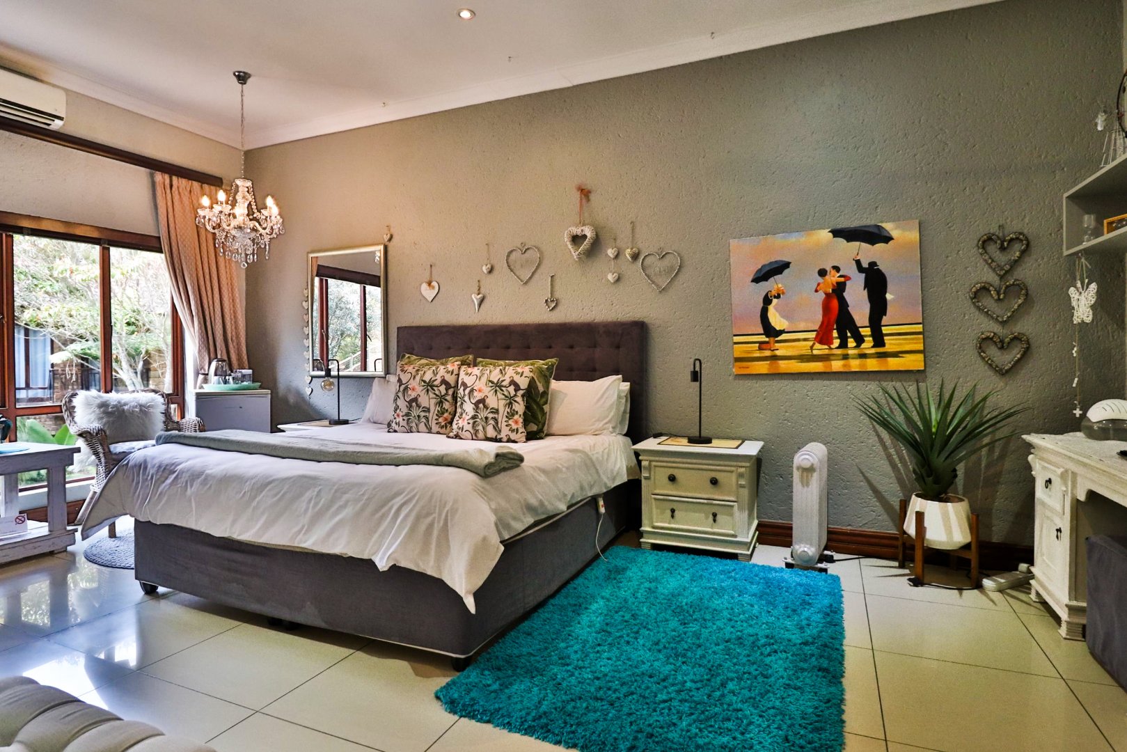 6 Bedroom Property for Sale in White River Country Estate Mpumalanga