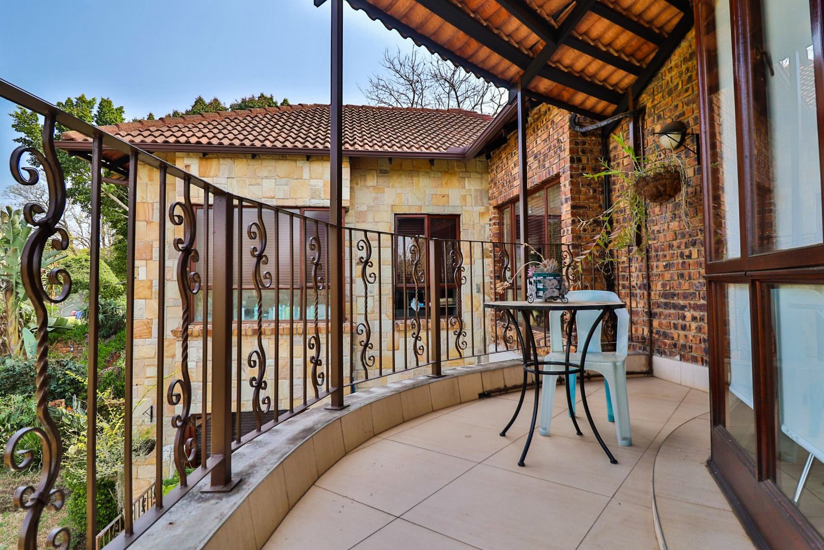 6 Bedroom Property for Sale in White River Country Estate Mpumalanga