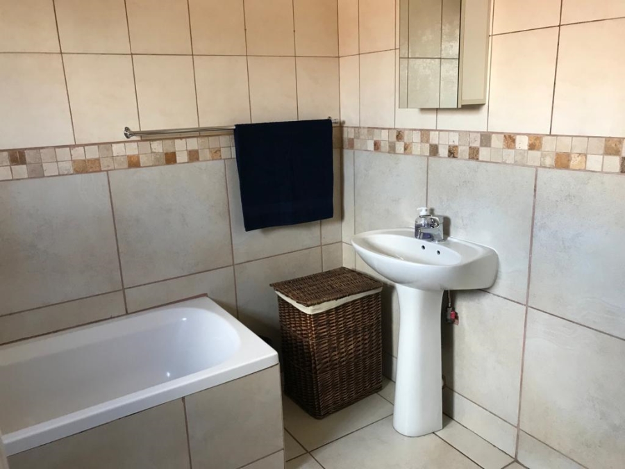 2 Bedroom Property for Sale in Noordrand Mpumalanga