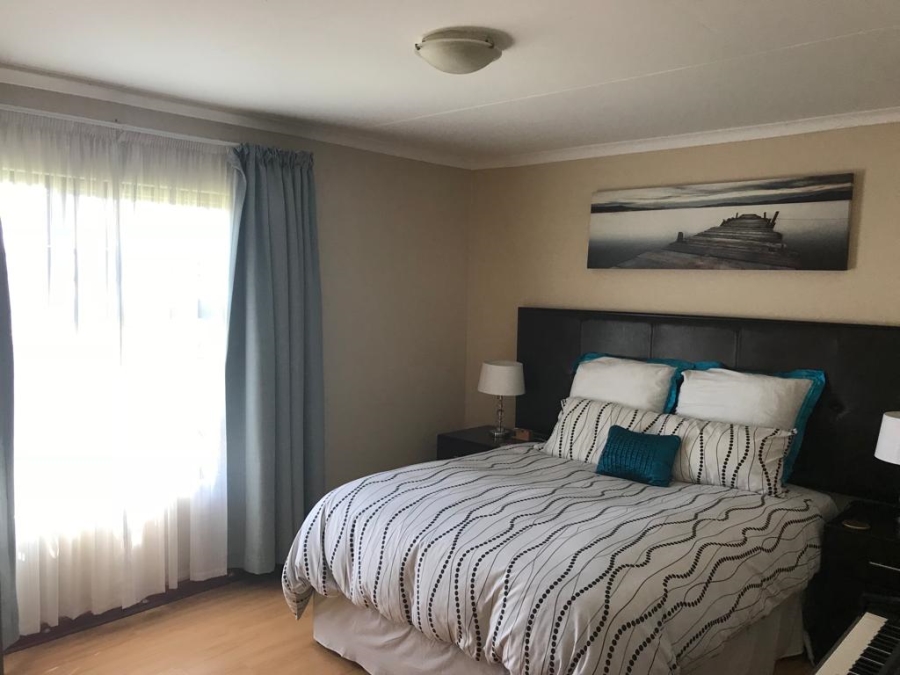 2 Bedroom Property for Sale in Noordrand Mpumalanga