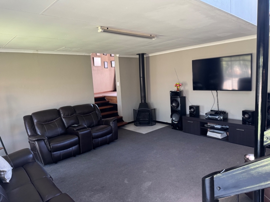 4 Bedroom Property for Sale in Noordrand Mpumalanga