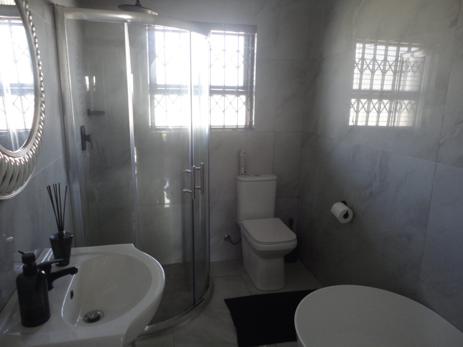 2 Bedroom Property for Sale in Terra Nova Mpumalanga